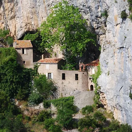 Moulin De Perle * Fosse